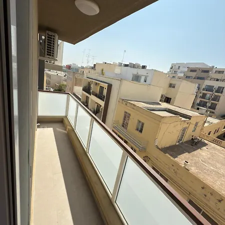 3-bedroom In M4 Apartment Msida