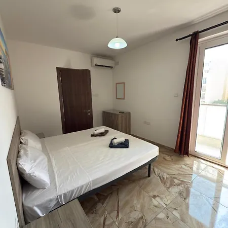 3-bedroom In M4 * Msida