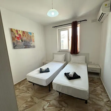3-bedroom In M4 Apartment Msida